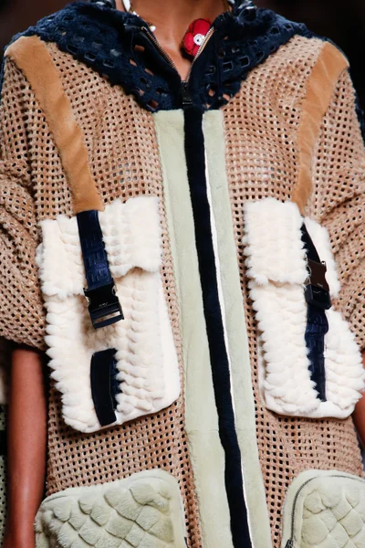 Look 104
